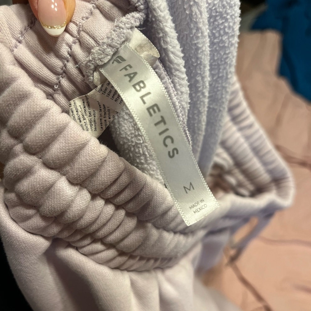 Fabletics joggers - Picture 3 of 3
